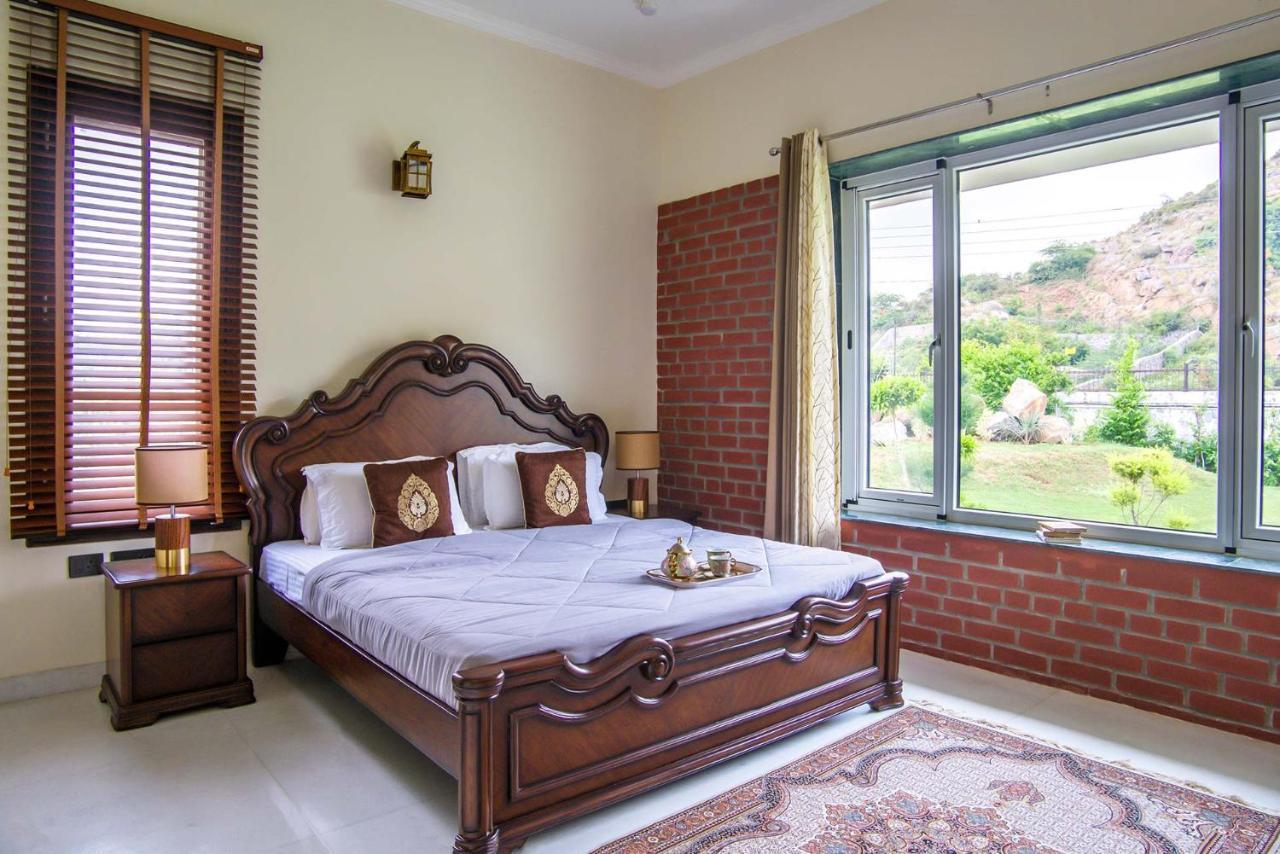 Stayvista At Hillside Paradise Dhauj Exterior photo